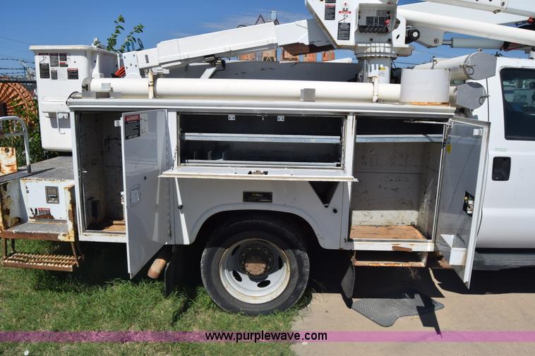 image for item K7278 2007 Ford F550 Super Duty bucket truck