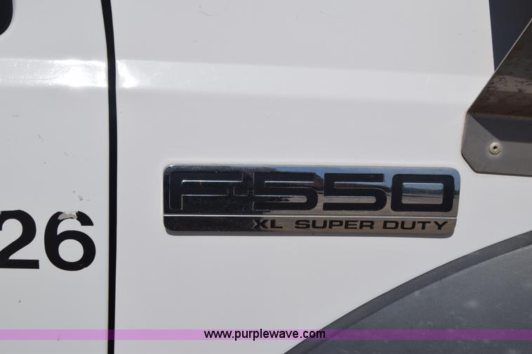 image for item K7278 2007 Ford F550 Super Duty bucket truck