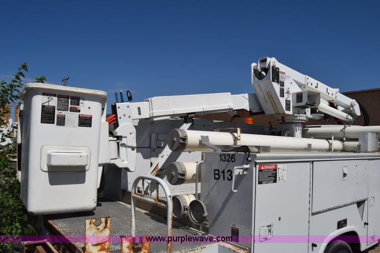 image for item K7278 2007 Ford F550 Super Duty bucket truck