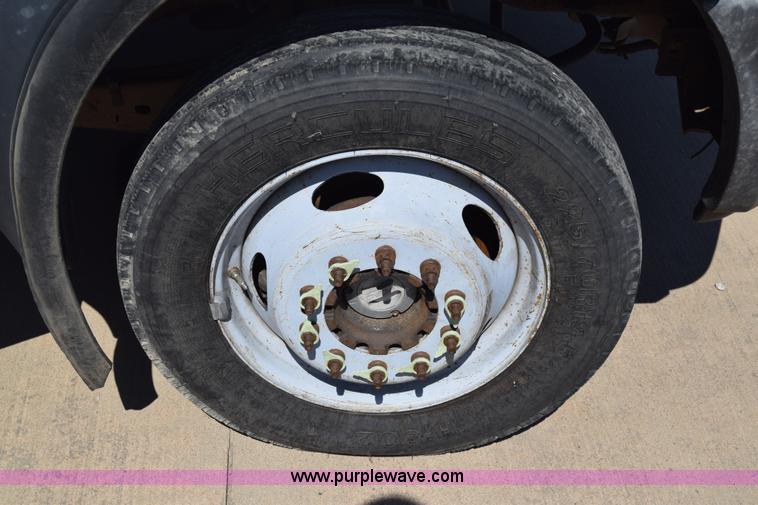 image for item K7278 2007 Ford F550 Super Duty bucket truck