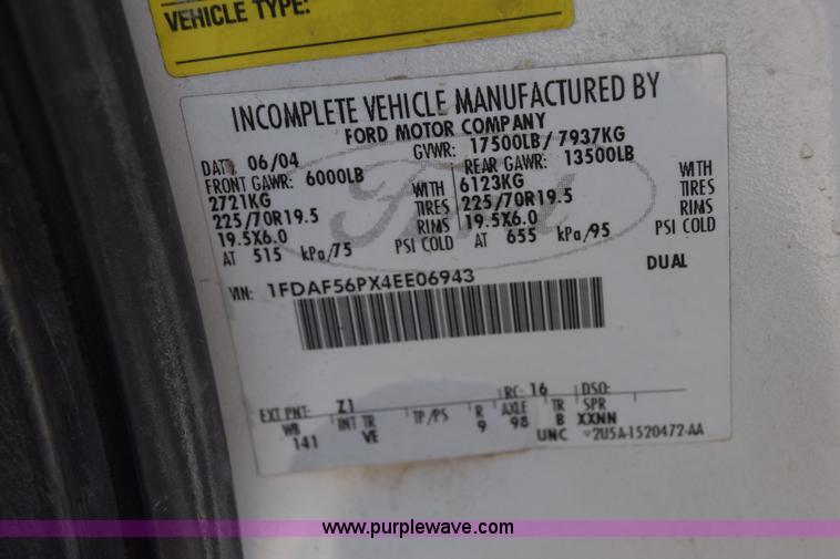 image for item K7279 2004 Ford F550 bucket truck