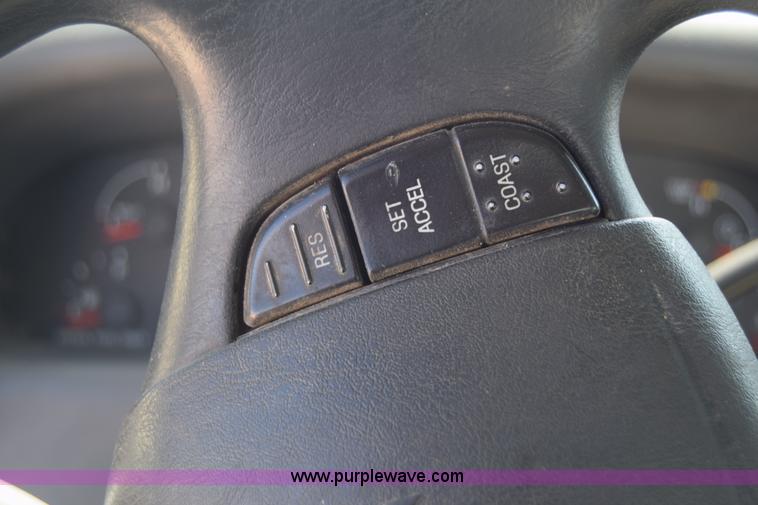 image for item K7279 2004 Ford F550 bucket truck