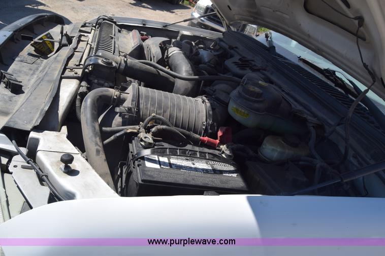 image for item K7279 2004 Ford F550 bucket truck