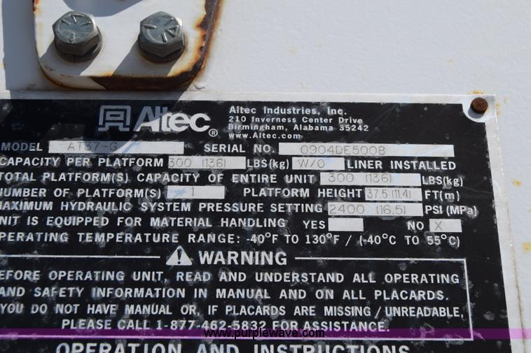 image for item K7279 2004 Ford F550 bucket truck