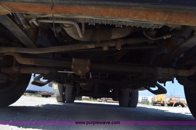 image for item K7279 2004 Ford F550 bucket truck