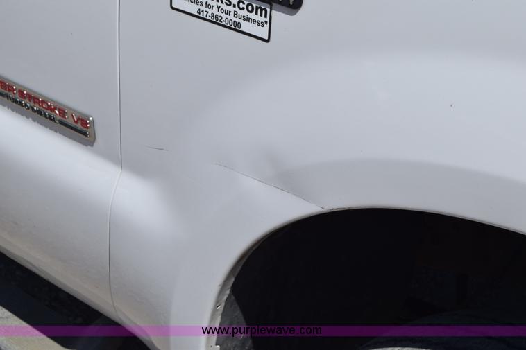 image for item K7279 2004 Ford F550 bucket truck