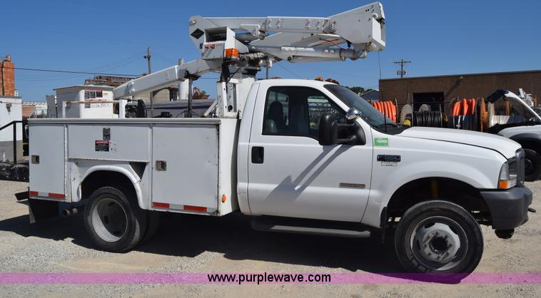 image for item K7281 2003 Ford F550 bucket truck