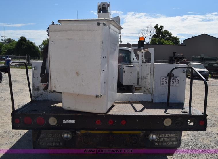 image for item K7281 2003 Ford F550 bucket truck