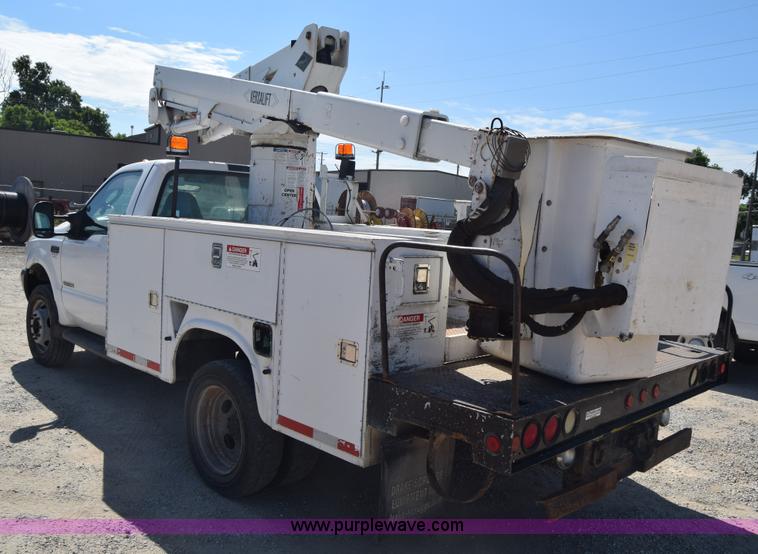image for item K7281 2003 Ford F550 bucket truck