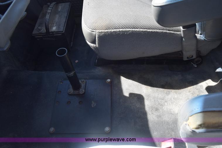 image for item K7281 2003 Ford F550 bucket truck