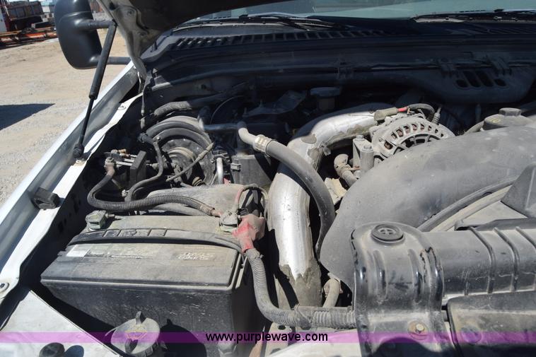 image for item K7281 2003 Ford F550 bucket truck