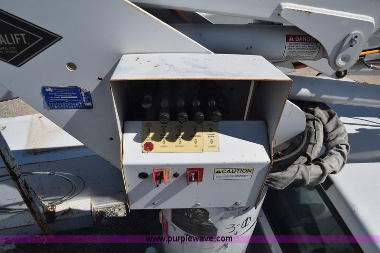 image for item K7281 2003 Ford F550 bucket truck