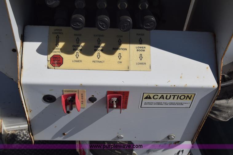 image for item K7281 2003 Ford F550 bucket truck