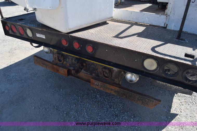 image for item K7281 2003 Ford F550 bucket truck