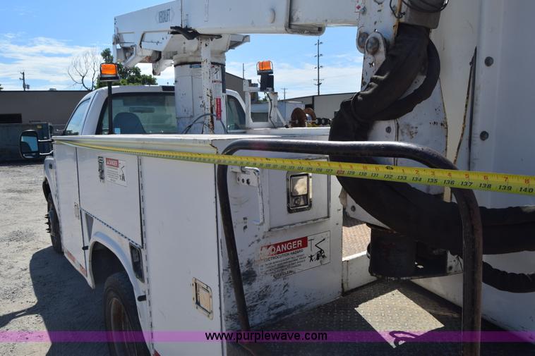image for item K7281 2003 Ford F550 bucket truck
