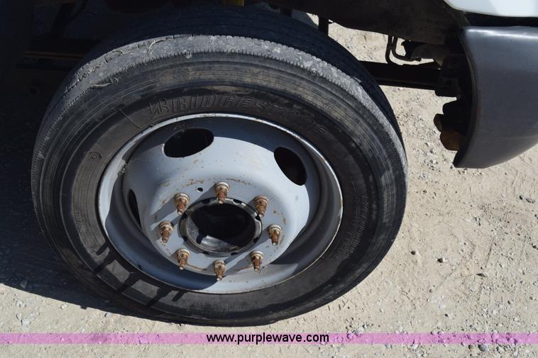 image for item K7281 2003 Ford F550 bucket truck