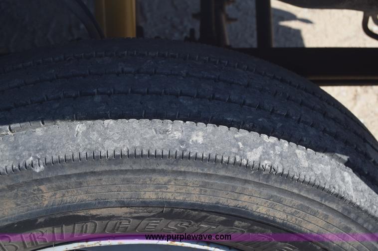 image for item K7281 2003 Ford F550 bucket truck