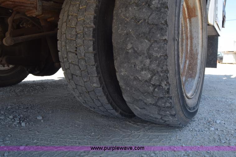 image for item K7281 2003 Ford F550 bucket truck