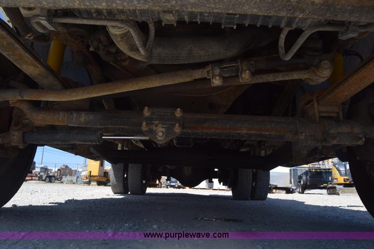 image for item K7281 2003 Ford F550 bucket truck