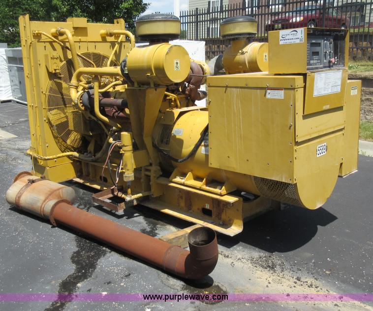 image for item K7899 2000 Caterpillar 3412 SR4B generator