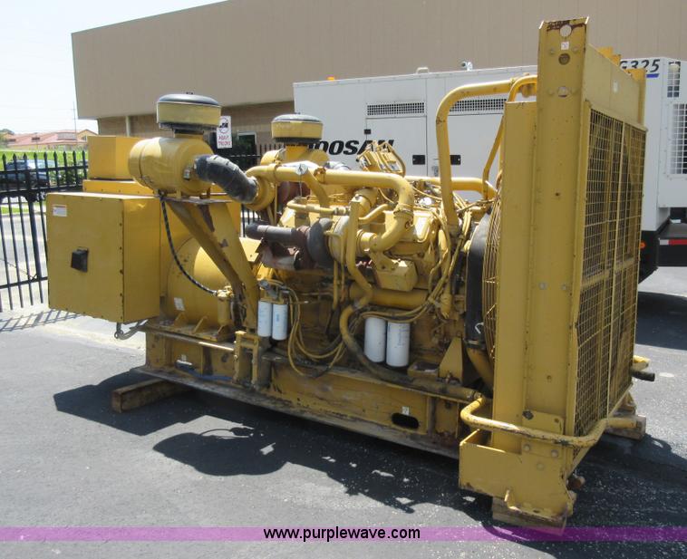 image for item K7899 2000 Caterpillar 3412 SR4B generator