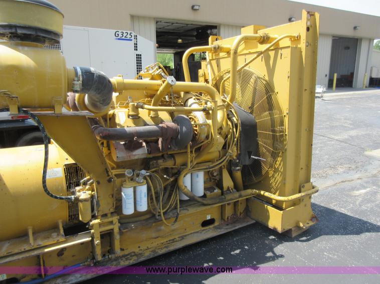 image for item K7899 2000 Caterpillar 3412 SR4B generator