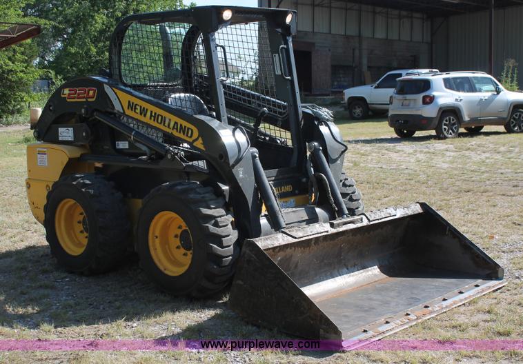 image for item K8796 2012 New Holland L220 skid steer