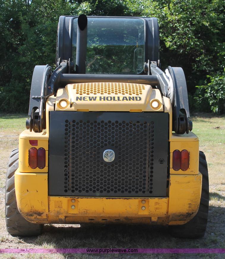 image for item K8796 2012 New Holland L220 skid steer