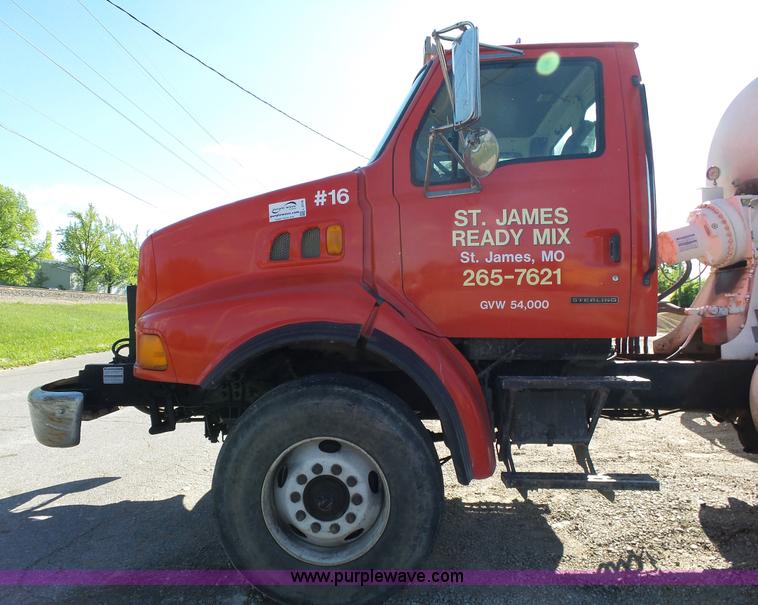 image for item L2018 2000 Sterling L8513 mixer truck