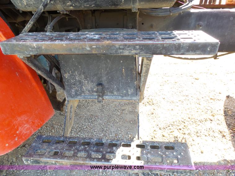 image for item L2018 2000 Sterling L8513 mixer truck