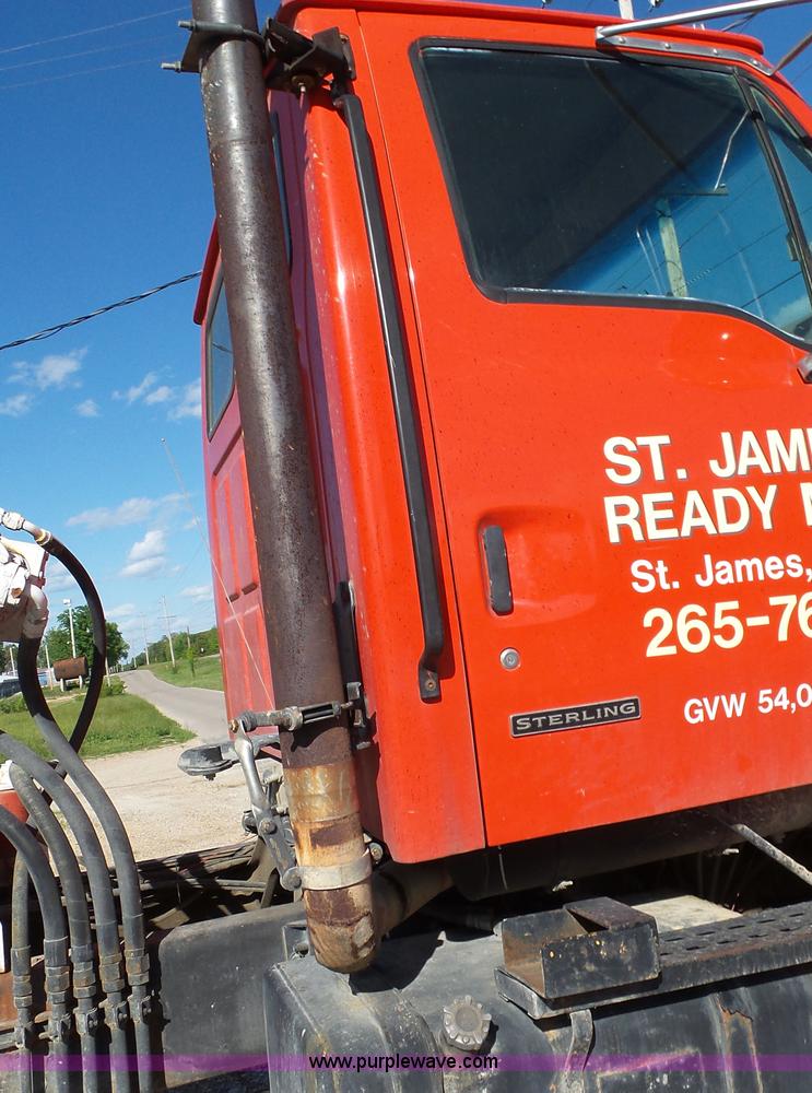 image for item L2018 2000 Sterling L8513 mixer truck