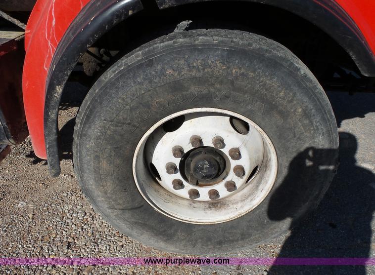 image for item L2018 2000 Sterling L8513 mixer truck