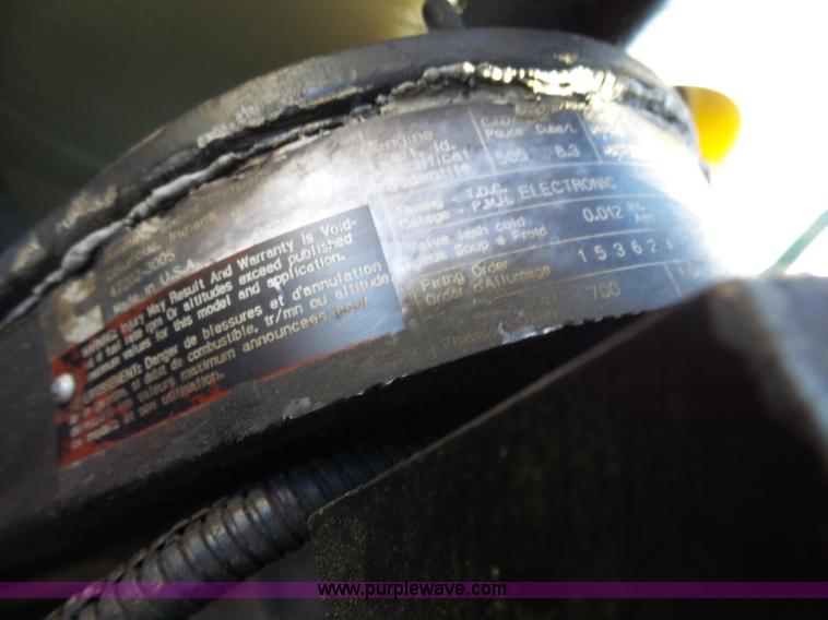 image for item L2018 2000 Sterling L8513 mixer truck