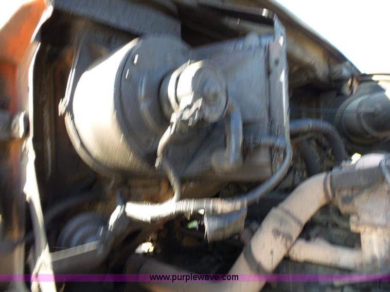 image for item L2018 2000 Sterling L8513 mixer truck