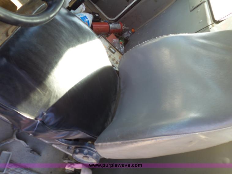 image for item L2018 2000 Sterling L8513 mixer truck