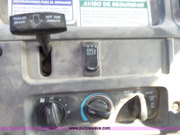 image for item L2018 2000 Sterling L8513 mixer truck