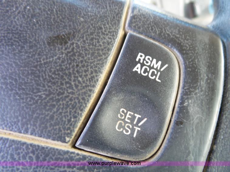 image for item L2018 2000 Sterling L8513 mixer truck