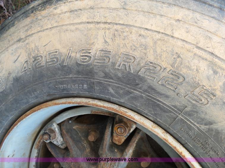 image for item L2019 1989 Ford LT8000 mixer truck