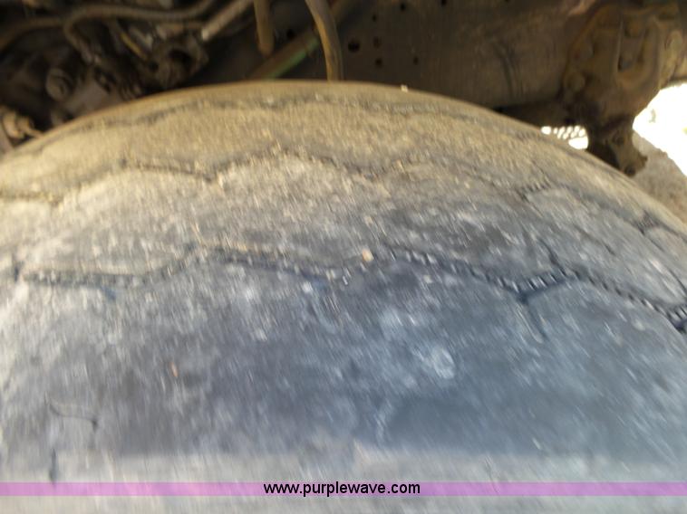 image for item L2019 1989 Ford LT8000 mixer truck