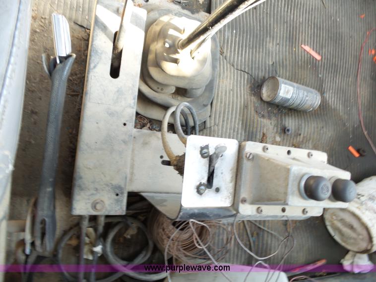 image for item L2019 1989 Ford LT8000 mixer truck