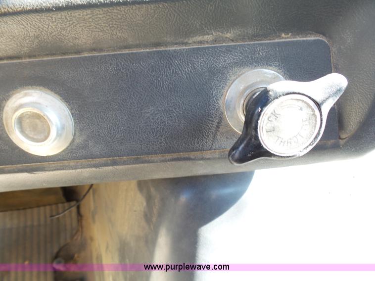 image for item L2019 1989 Ford LT8000 mixer truck