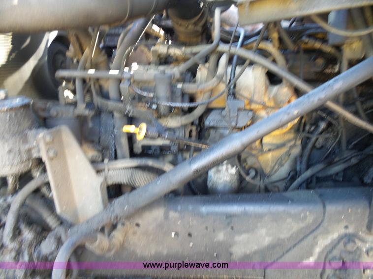 image for item L2020 1995 Ford LT9000 mixer truck