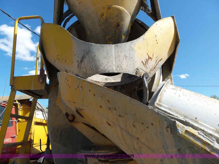 image for item L2021 1994 Ford LT8000 mixer truck