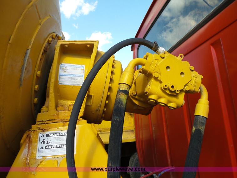 image for item L2021 1994 Ford LT8000 mixer truck