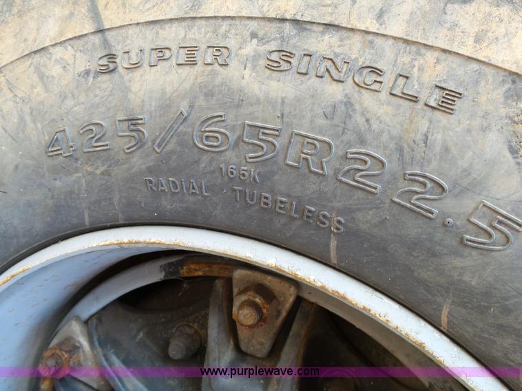 image for item L2021 1994 Ford LT8000 mixer truck