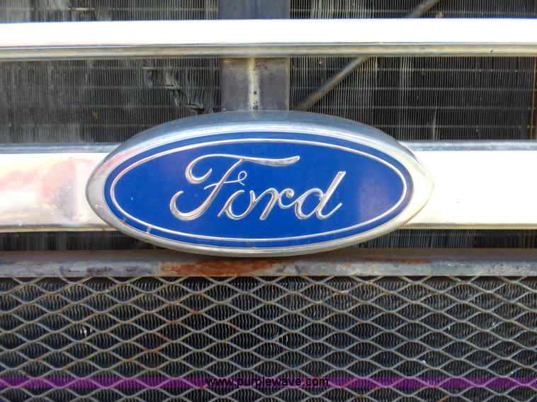 image for item L2021 1994 Ford LT8000 mixer truck