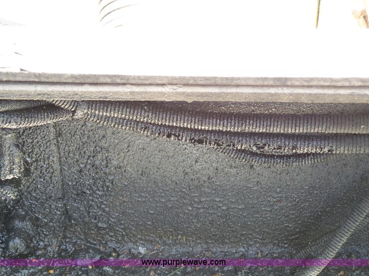 image for item L2023 1995 Ford LT9000 mixer truck