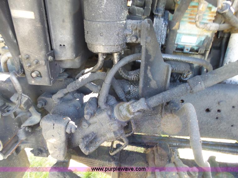 image for item L2023 1995 Ford LT9000 mixer truck