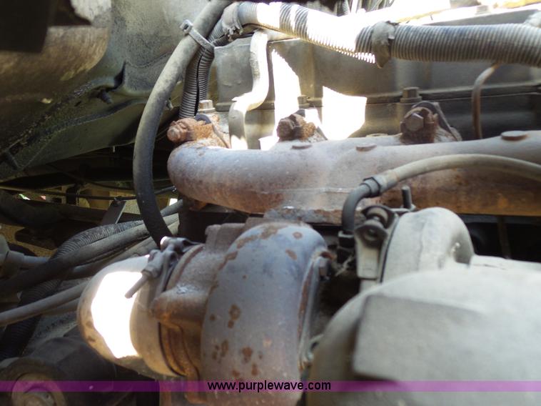 image for item L2024 1994 Ford LT8000 mixer truck