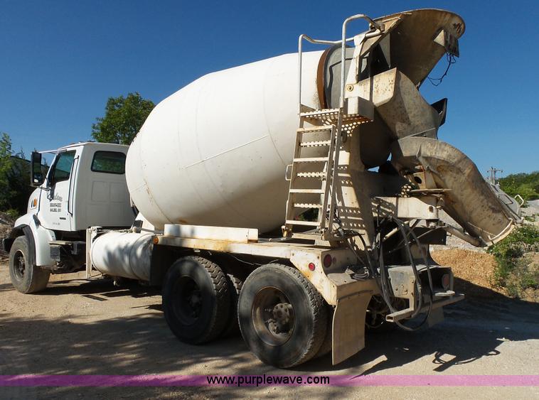 image for item L2025 1999 Sterling A9500 mixer truck